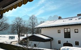 Haus View&Garden